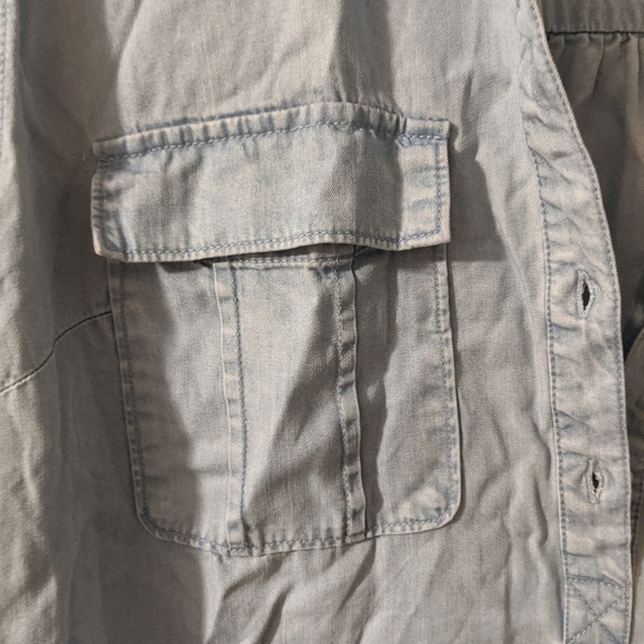 XL Short Sleeve Chambray Shirt - Picture 4 of 4